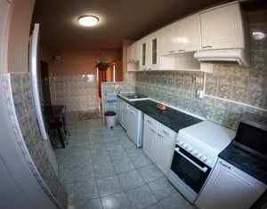 Apartament 3 camere decomandate, zona UMF, Zorilor