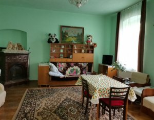 Vanzare apartament 2 camere, confort sporit, semicentral, zona USAMV