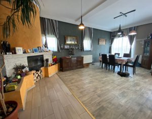 Casa cu 4 camere pe teren de 500m, cu priveliste splendida, in Salicea