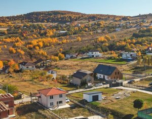 Casa ecologica, 4 camere, stil minimalist, teren 1000 mp, Salicea