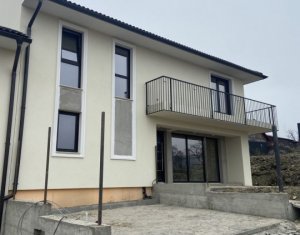 Casa cuplata in loc. Chinteni, finalizata intabulata cu CF 