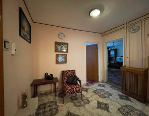 Appartement 3 chambres à vendre dans Cluj-napoca, zone Manastur