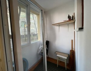 Appartement 3 chambres à vendre dans Cluj-napoca, zone Manastur