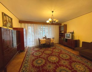 Appartement 3 chambres à vendre dans Cluj-napoca, zone Manastur