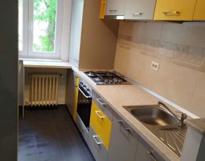 Appartement 3 chambres à louer dans Cluj-napoca, zone Manastur