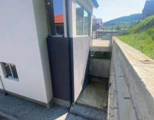 Casa noua, 220 mp, P+E, 719 mp teren,  zona deosebita, Floresti, Cluj