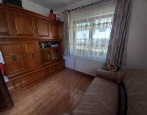 Apartament 3  camere si curte privata Floresti