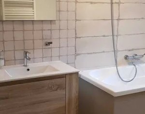 Apartament 3 camere, 80mp, 2 dormitoare,2 bai si gradina,Zorilor!