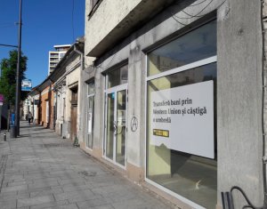 Espace Commercial à louer dans Cluj-napoca, zone Centru