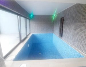 Casa individuala, 246 mp + 40 mp spatiu comercial, piscina interioara, Someseni