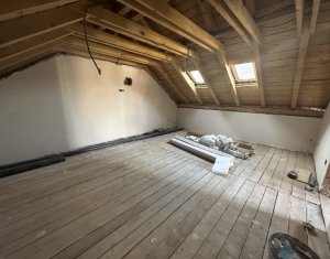 Duplex , 140mp utili+35mp mansarda, terasa 30, zona străzii Edgar Quinet