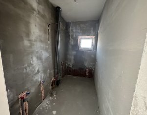 Duplex , 140mp utili+35mp mansarda, terasa 30, zona străzii Edgar Quinet