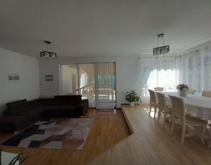 Maison 3 chambres à vendre dans Sannicoara, zone Centru