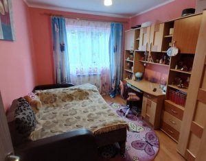 Appartement 3 chambres à vendre dans Cluj-napoca, zone Manastur