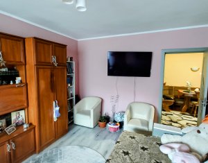 Appartement 3 chambres à vendre dans Cluj-napoca, zone Manastur