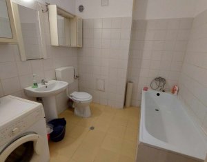 Appartement 3 chambres à vendre dans Cluj-napoca, zone Manastur