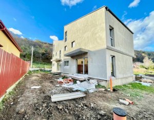 Duplex de vanzare situat in Tauti, aproape de manastire 