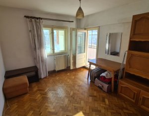 Appartement 3 chambres à vendre dans Cluj-napoca, zone Manastur