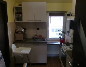 Appartement 3 chambres à vendre dans Cluj-napoca, zone Marasti