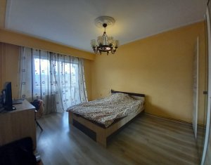 Appartement 3 chambres à vendre dans Cluj-napoca, zone Manastur