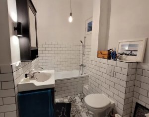 Apartament deosebit si spatios 86mp, semicentral strada Horea 