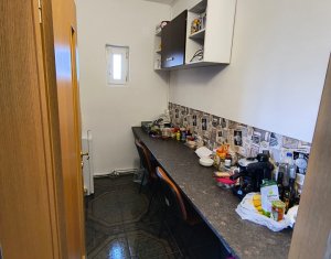 Bureau à louer dans Cluj-napoca, zone Intre Lacuri