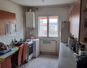 Apartament cu 2 camere decomandat  in Marasti etaj intermediar 