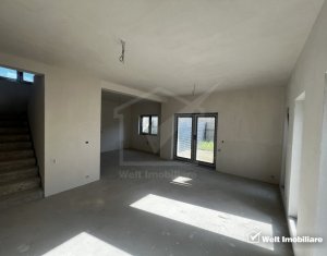 Casa duplex, P+E, 247 mp, 1000mp teren, priveliste superba, intrare Campenesti