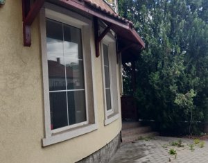 Casa  cu 7 camere si gradina , zona exclusivista  din cartierul Manastur