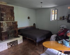 Casa de vacanta, cu lac de pescuit, 5640 mp teren, com. Chiuiesti, jud. Cluj