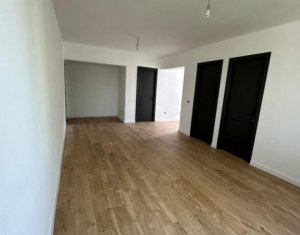 Appartement 3 chambres à vendre dans Cluj-napoca, zone Plopilor