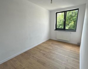 Appartement 3 chambres à vendre dans Cluj-napoca, zone Plopilor