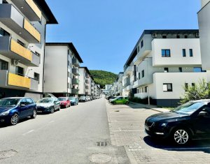 Appartement 3 chambres à vendre dans Floresti