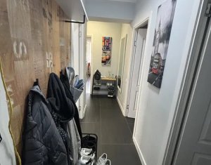 Appartement 3 chambres à vendre dans Cluj-napoca, zone Buna Ziua