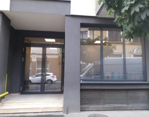 Espace Commercial à louer dans Cluj-napoca, zone Centru