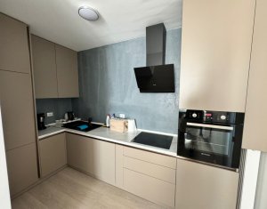 Apartament de lux cu 2 camere , zona Parcului Central, la 10 minute de UMF ! 