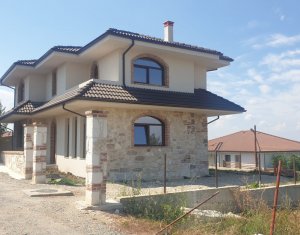 Casa constructie noua, 150 mp utili, teren 450 mp, Dezmir