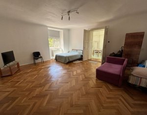 OPORTUNITATE DE INVESTITIE! Apartament in centru, 55mp, langa Piata Unirii