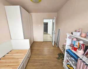 Appartement 3 chambres à vendre dans Cluj-napoca, zone Manastur