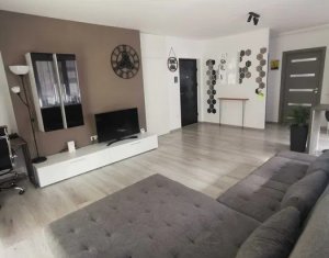 Apartament cu 2 camere, gradina 85mp si parcare subterana, zona VIVO