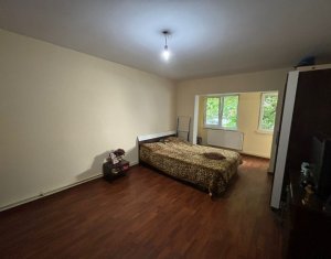 Apartament de inchiriat, cu 3 camere, zona Clujana!