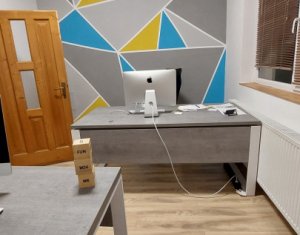 Bureau à louer dans Cluj-napoca, zone Centru