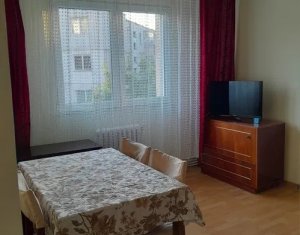 Appartement 3 chambres à vendre dans Cluj-napoca, zone Manastur