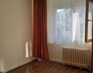 Appartement 3 chambres à vendre dans Cluj-napoca, zone Manastur