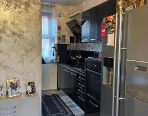 Appartement 3 chambres à vendre dans Cluj-napoca, zone Dambul Rotund