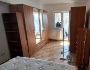 Appartement 3 chambres à louer dans Cluj-napoca, zone Marasti