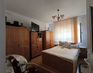 Casa 9 camere Gherla, strada linistita, pretabila pentru investitie - pensiune 