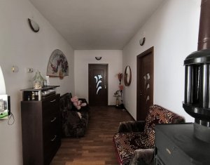 Casa 9 camere Gherla, strada linistita, pretabila pentru investitie - pensiune 