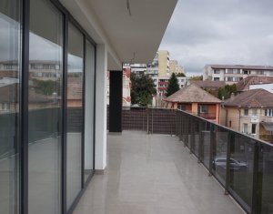 Maison 7 chambres à louer dans Cluj-napoca, zone Gheorgheni