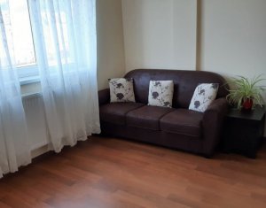 Apartment 3 rooms for sale in Floresti